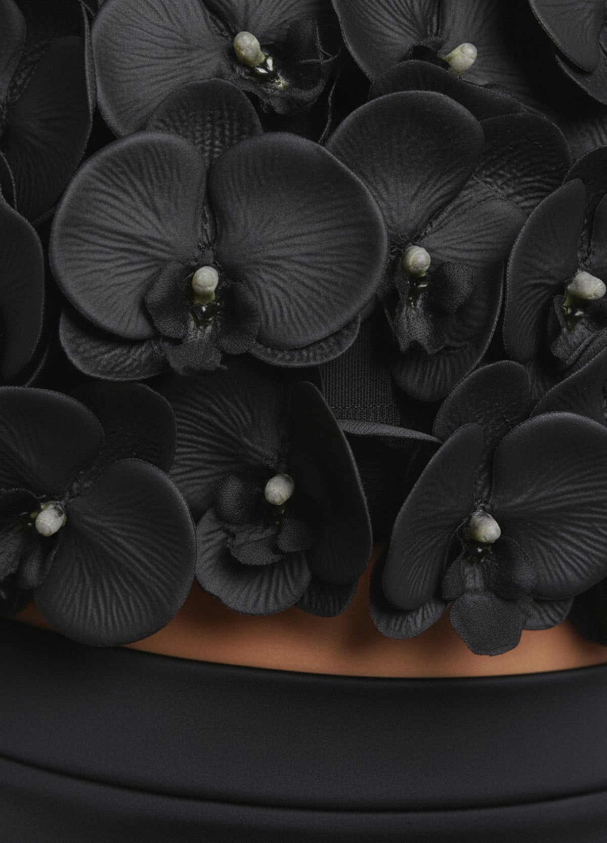 Noir Garden Floral Appliqué Set